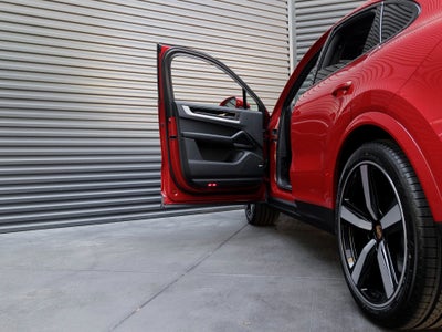 2026 Porsche Cayenne Cayenne Coupe