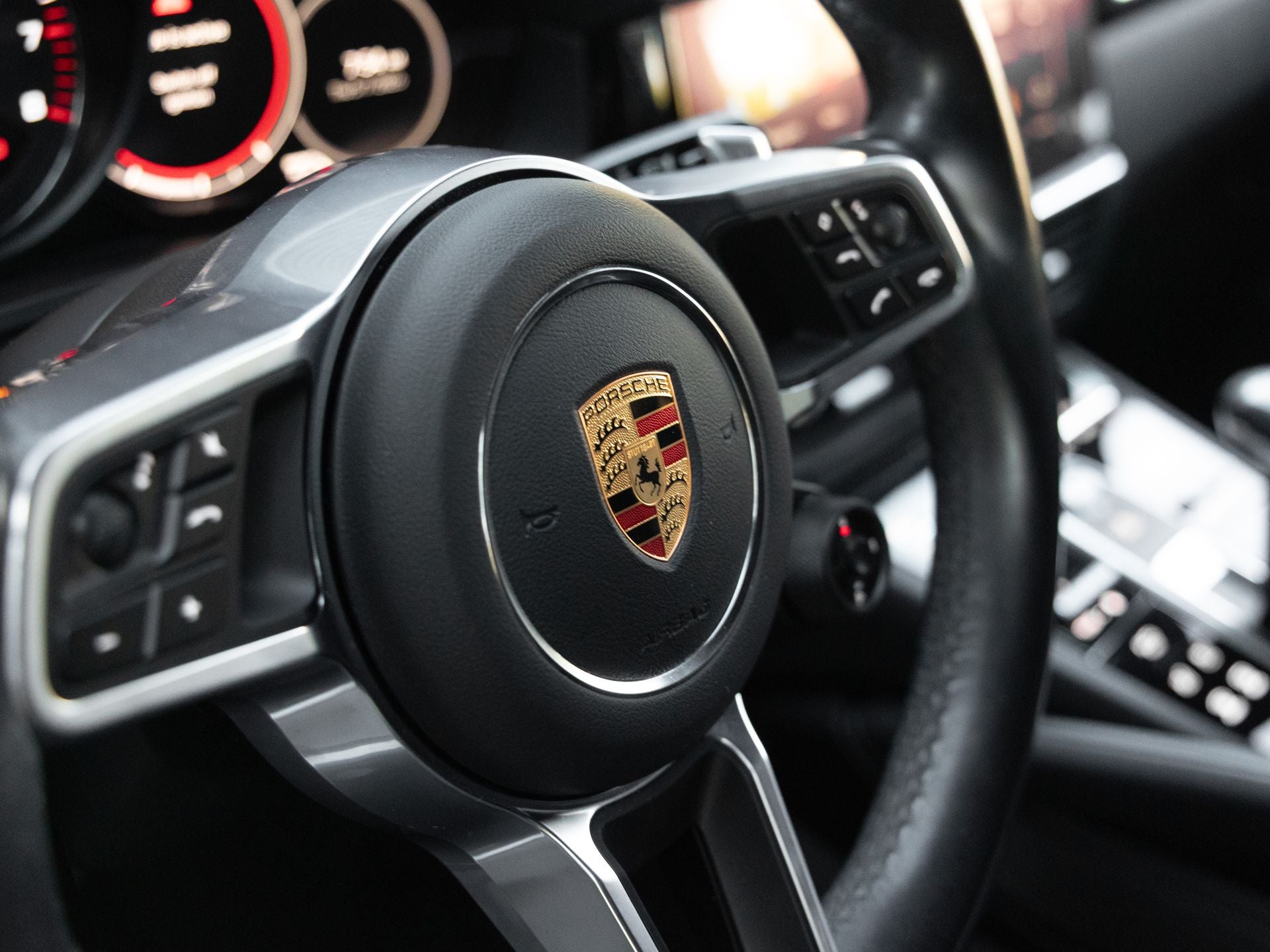 2022 Porsche Cayenne S Coupe Platinum Edition