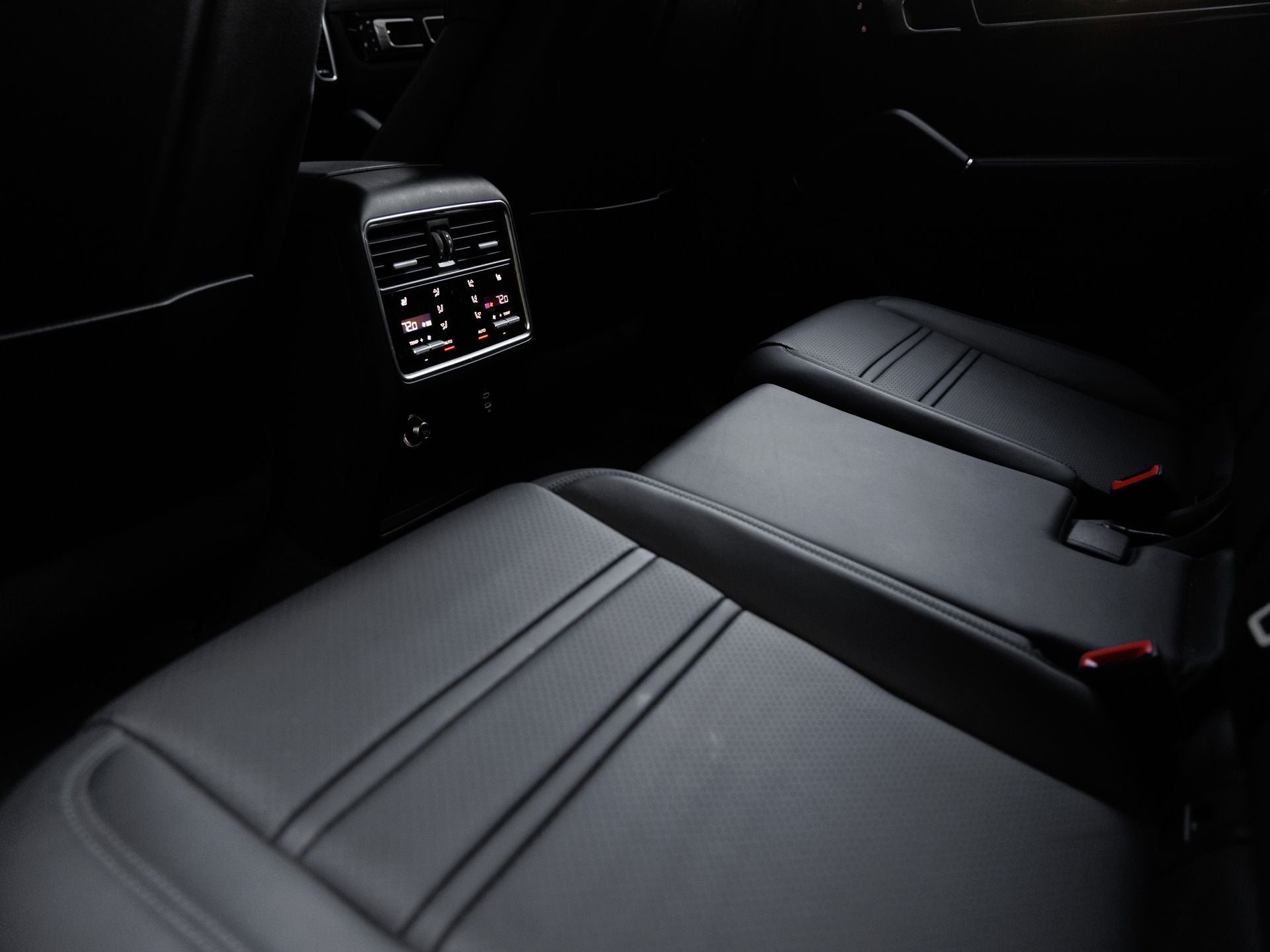 2023 Porsche Cayenne Cayenne S Coupe