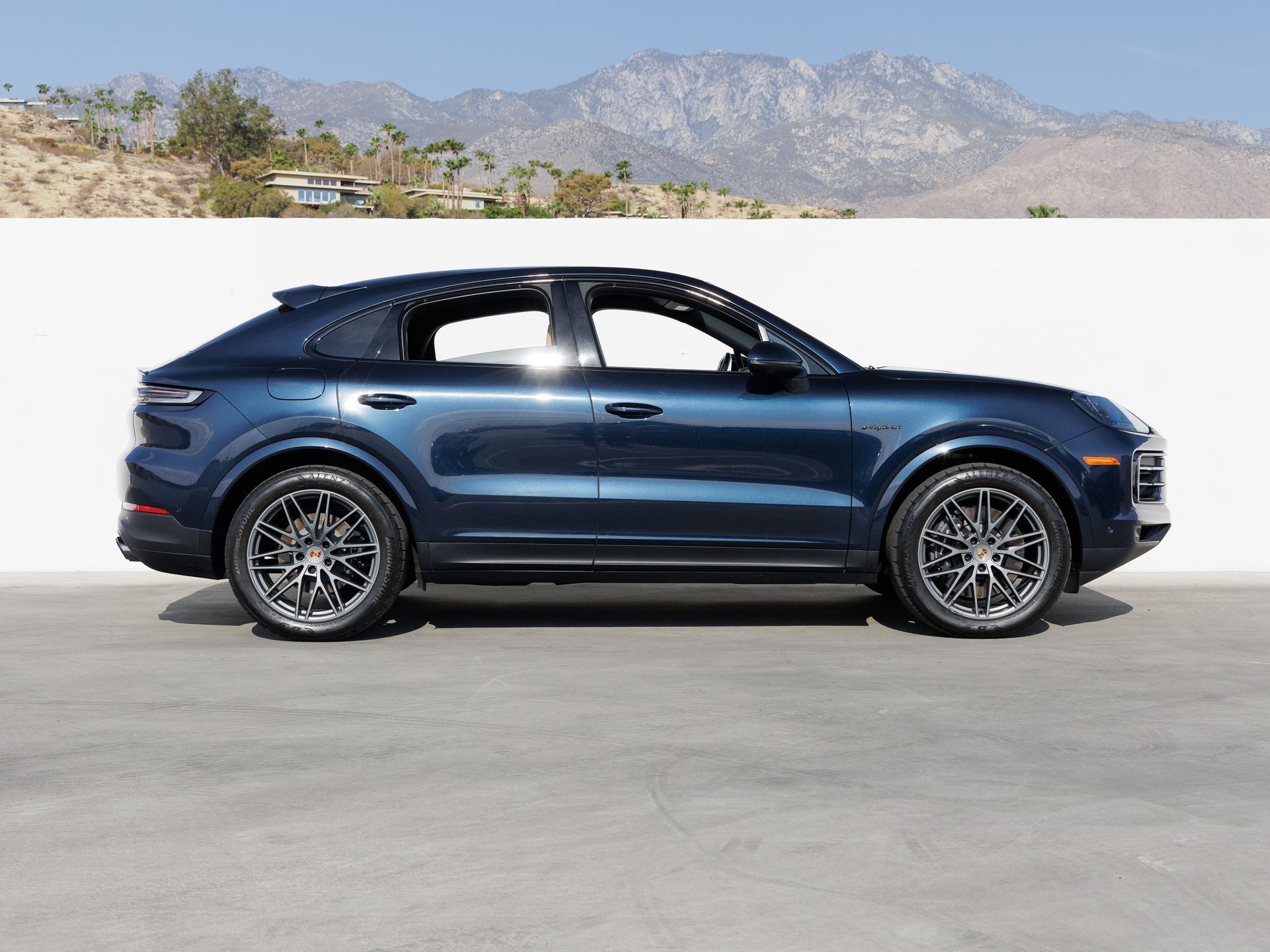 2025 Porsche Cayenne Cayenne E-Hybrid Coupe