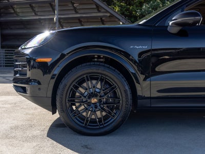 2026 Porsche Cayenne E-Hybrid Coupe