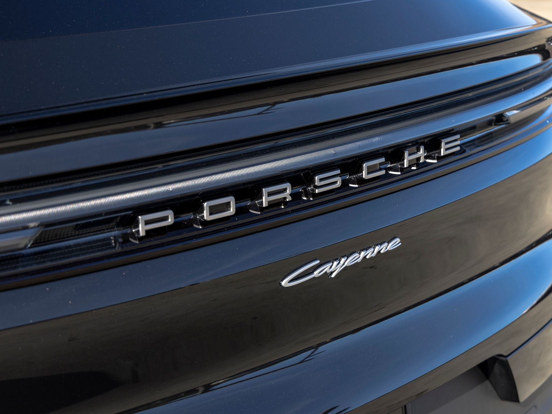 2026 Porsche Cayenne E-Hybrid Coupe