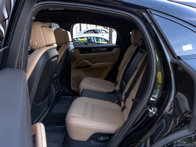 2026 Porsche Cayenne E-Hybrid Coupe