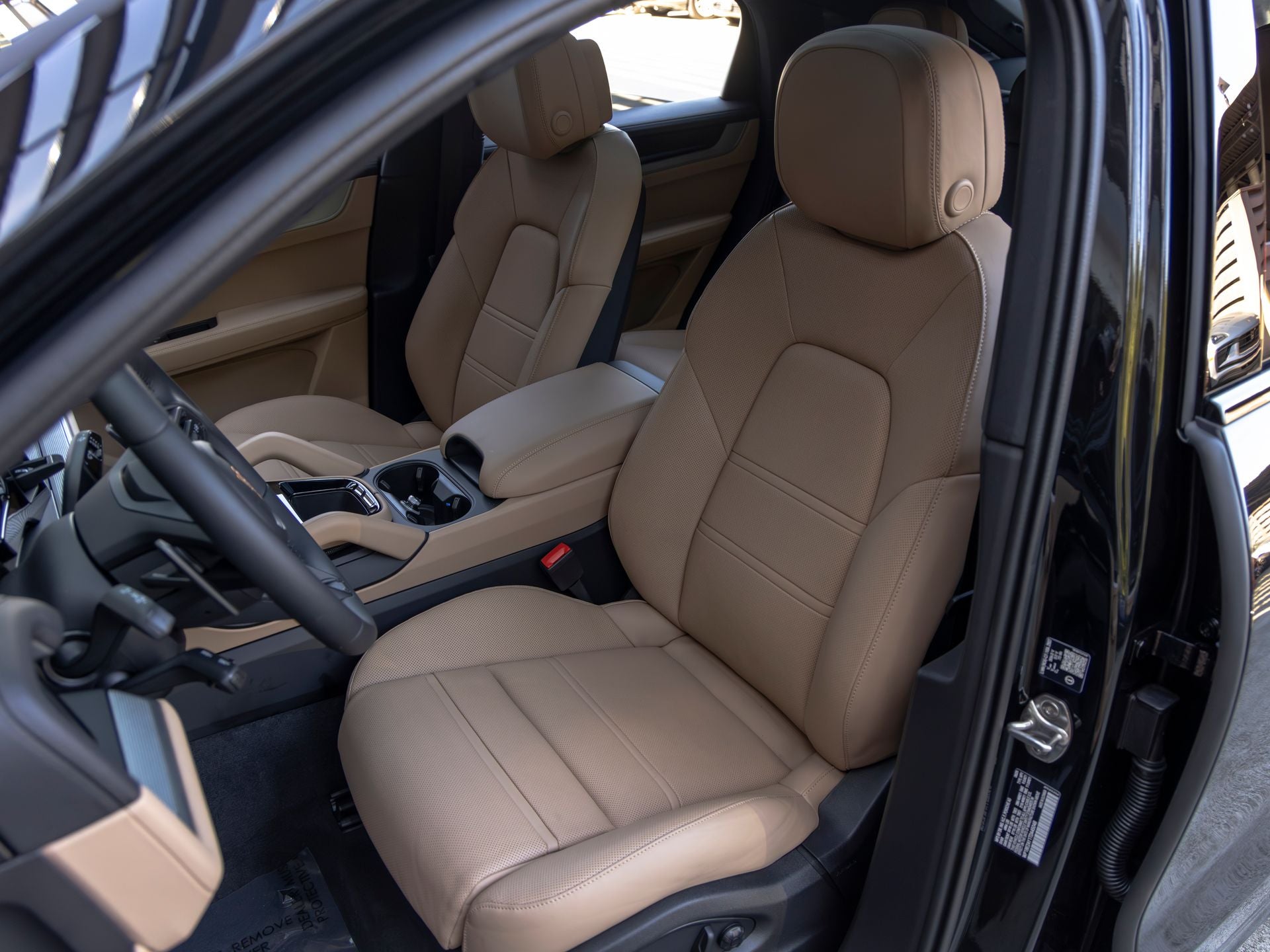 2026 Porsche Cayenne E-Hybrid Coupe