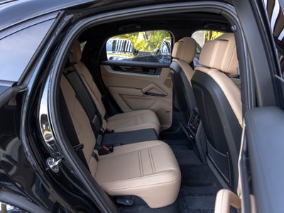 2026 Porsche Cayenne E-Hybrid Coupe