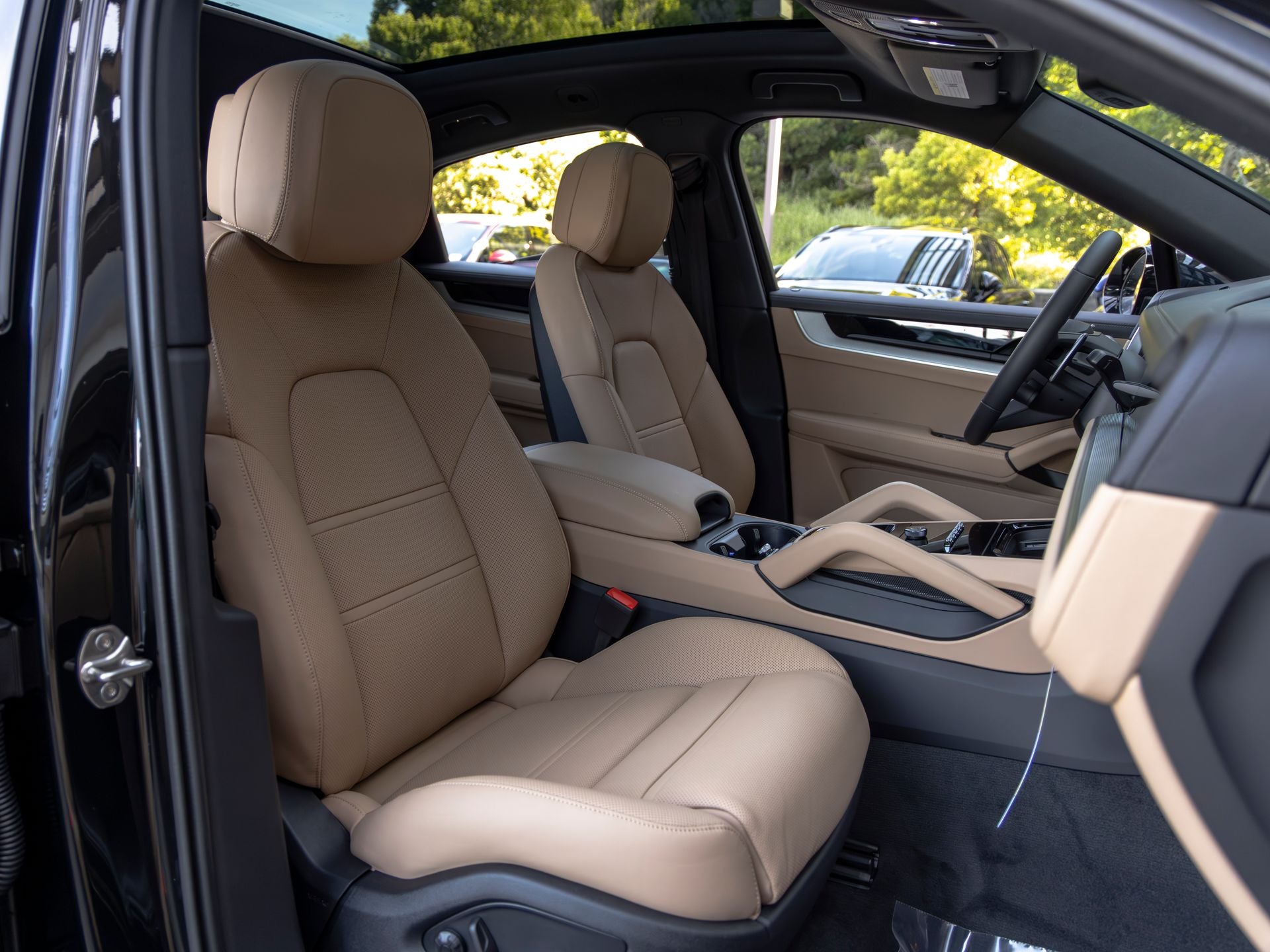 2026 Porsche Cayenne E-Hybrid Coupe