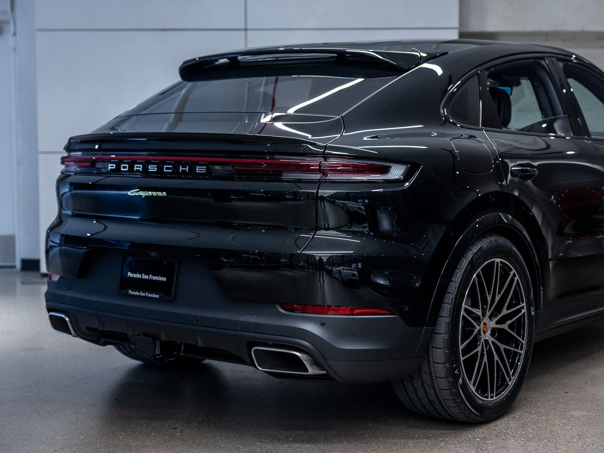 2026 Porsche Cayenne E-Hybrid Coupe