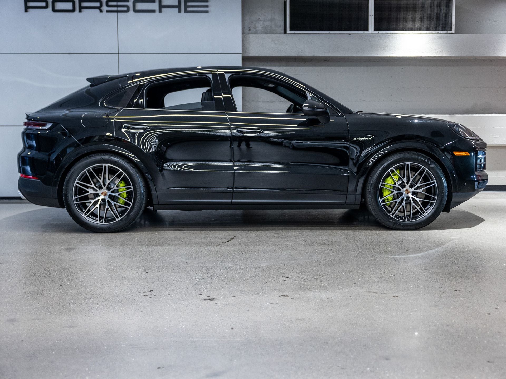 2026 Porsche Cayenne E-Hybrid Coupe