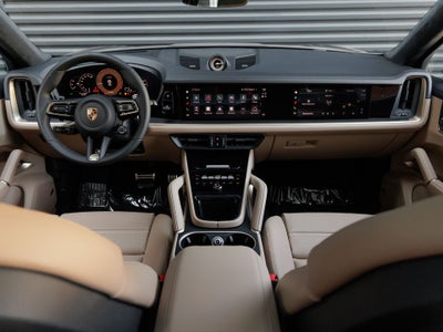 2026 Porsche Cayenne Cayenne GTS Coupe