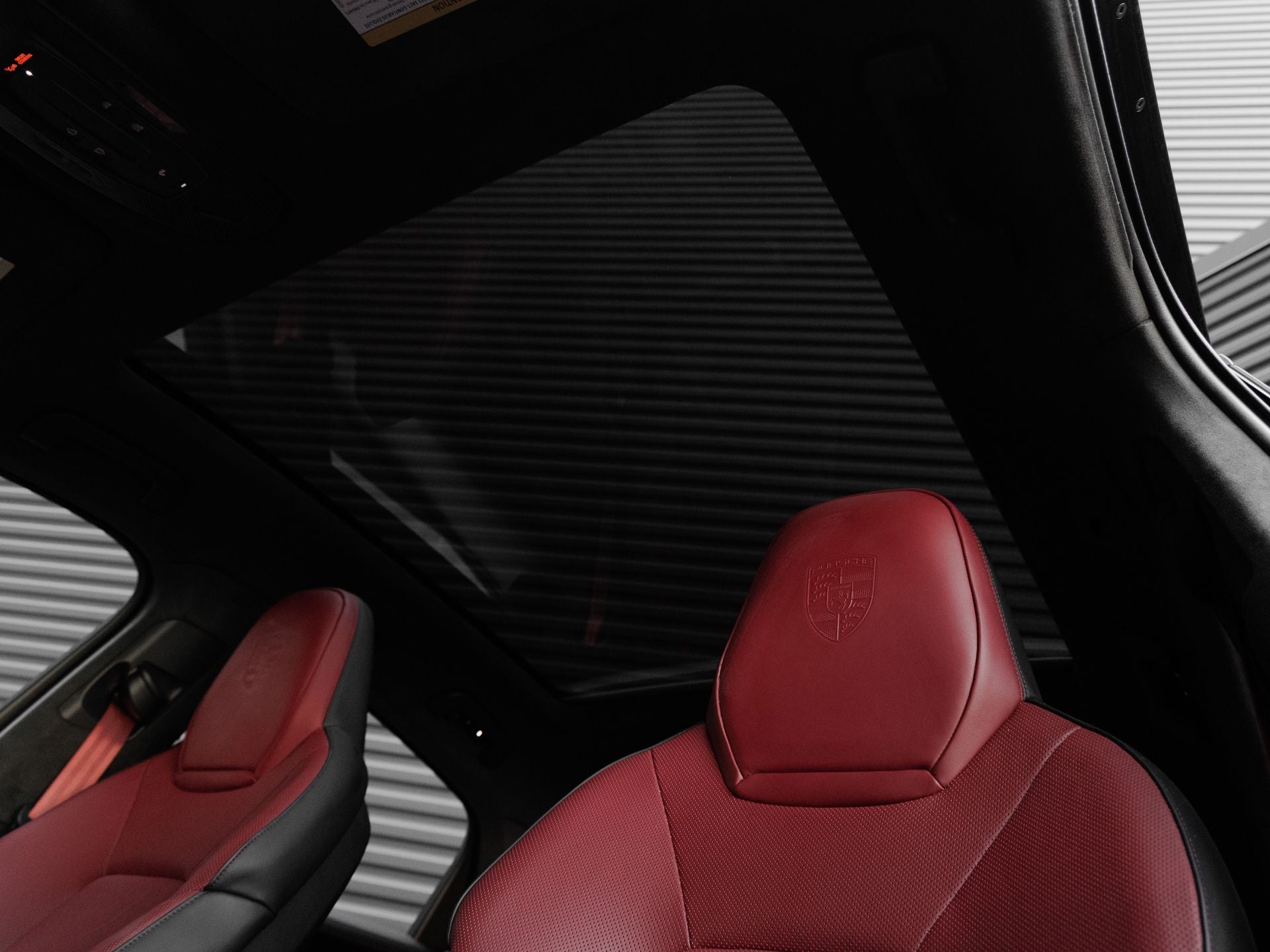 2025 Porsche Cayenne Coupe GTS