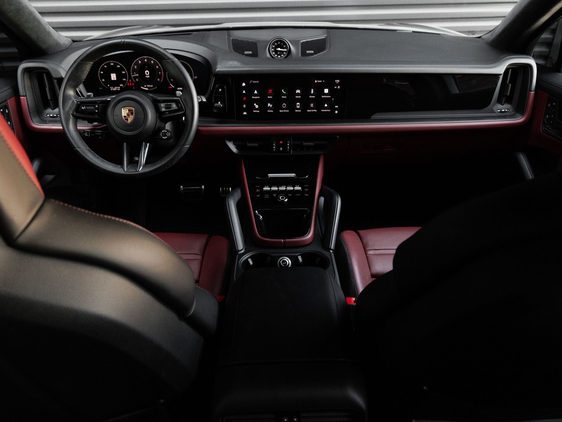 2025 Porsche Cayenne Coupe GTS