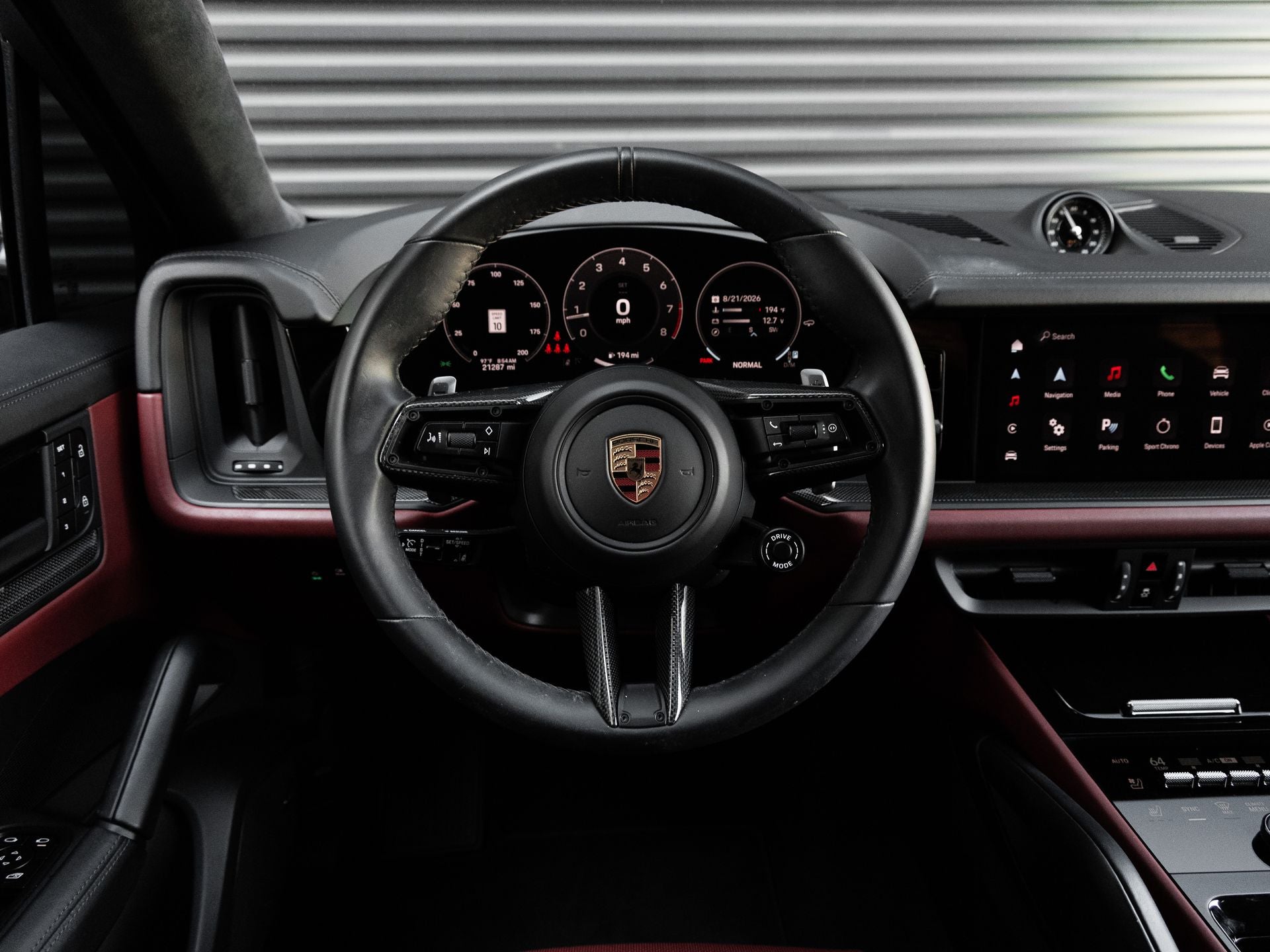2025 Porsche Cayenne Coupe GTS