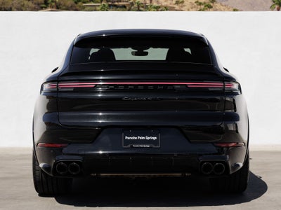 2025 Porsche Cayenne Coupe GTS