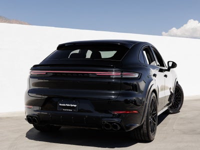 2025 Porsche Cayenne Coupe GTS