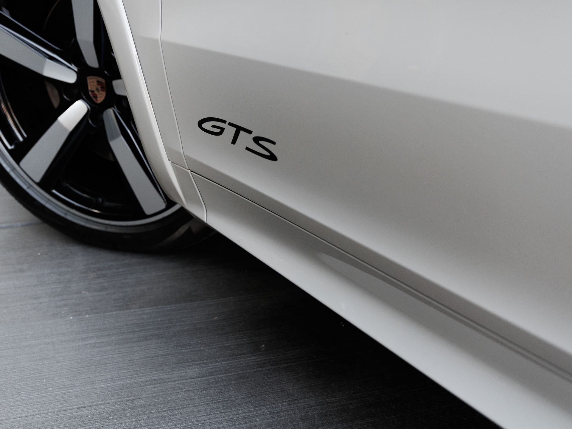 2026 Porsche Cayenne GTS Coupe