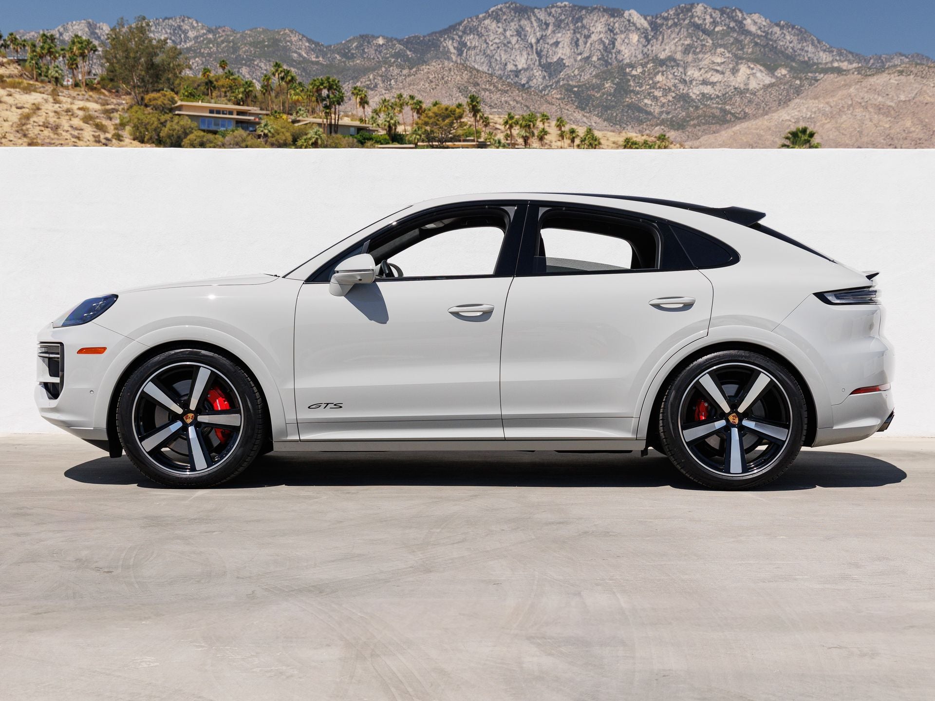 2026 Porsche Cayenne GTS Coupe