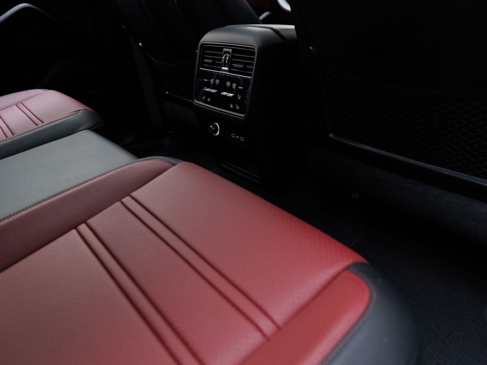 2026 Porsche Cayenne GTS Coupe