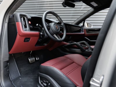 2026 Porsche Cayenne GTS Coupe