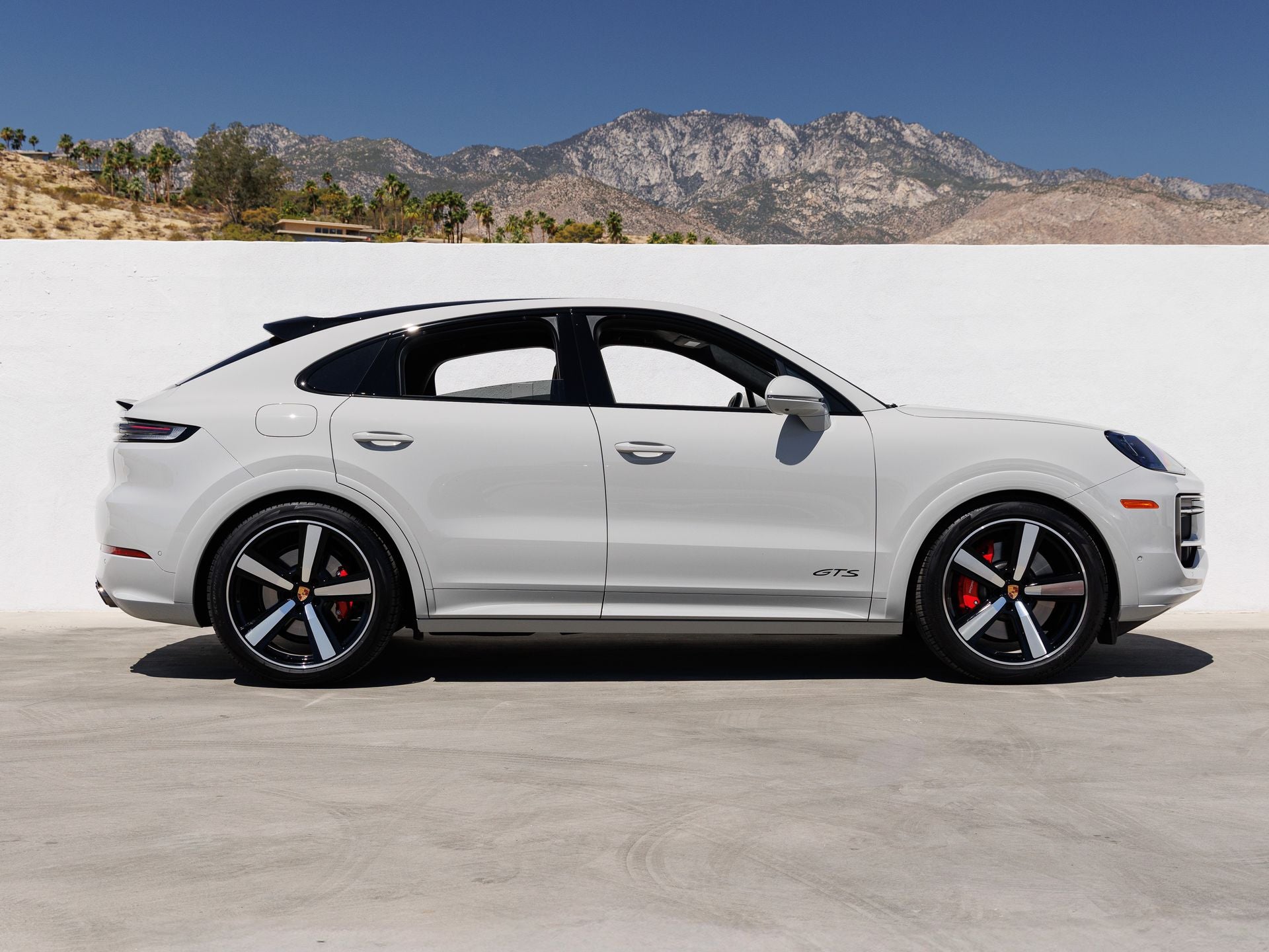 2026 Porsche Cayenne GTS Coupe