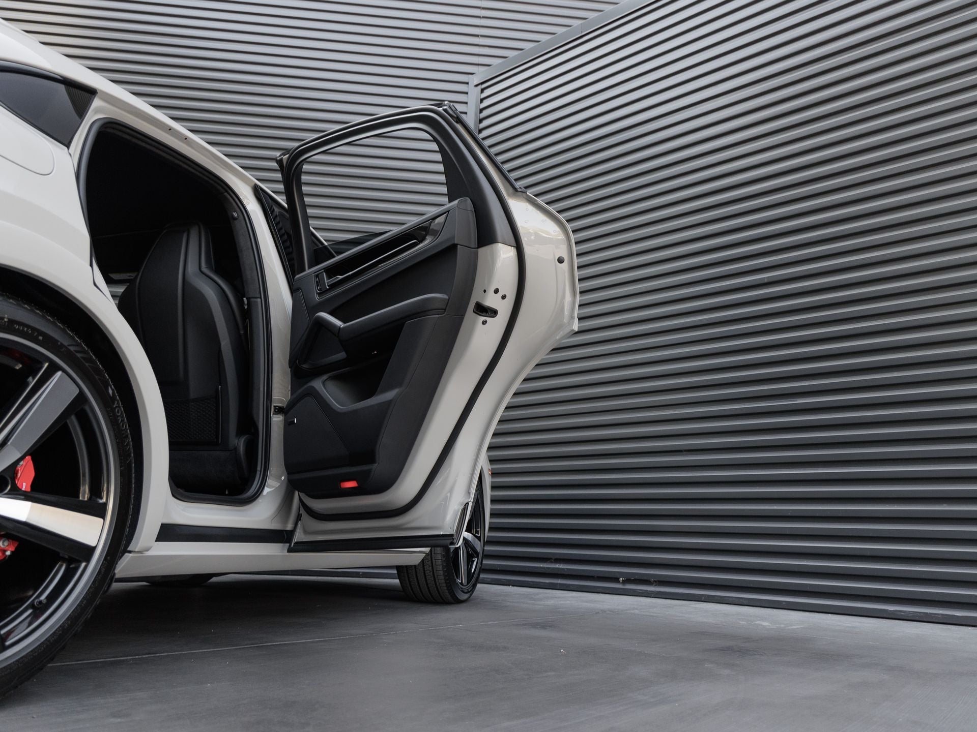 2026 Porsche Cayenne Cayenne GTS Coupe