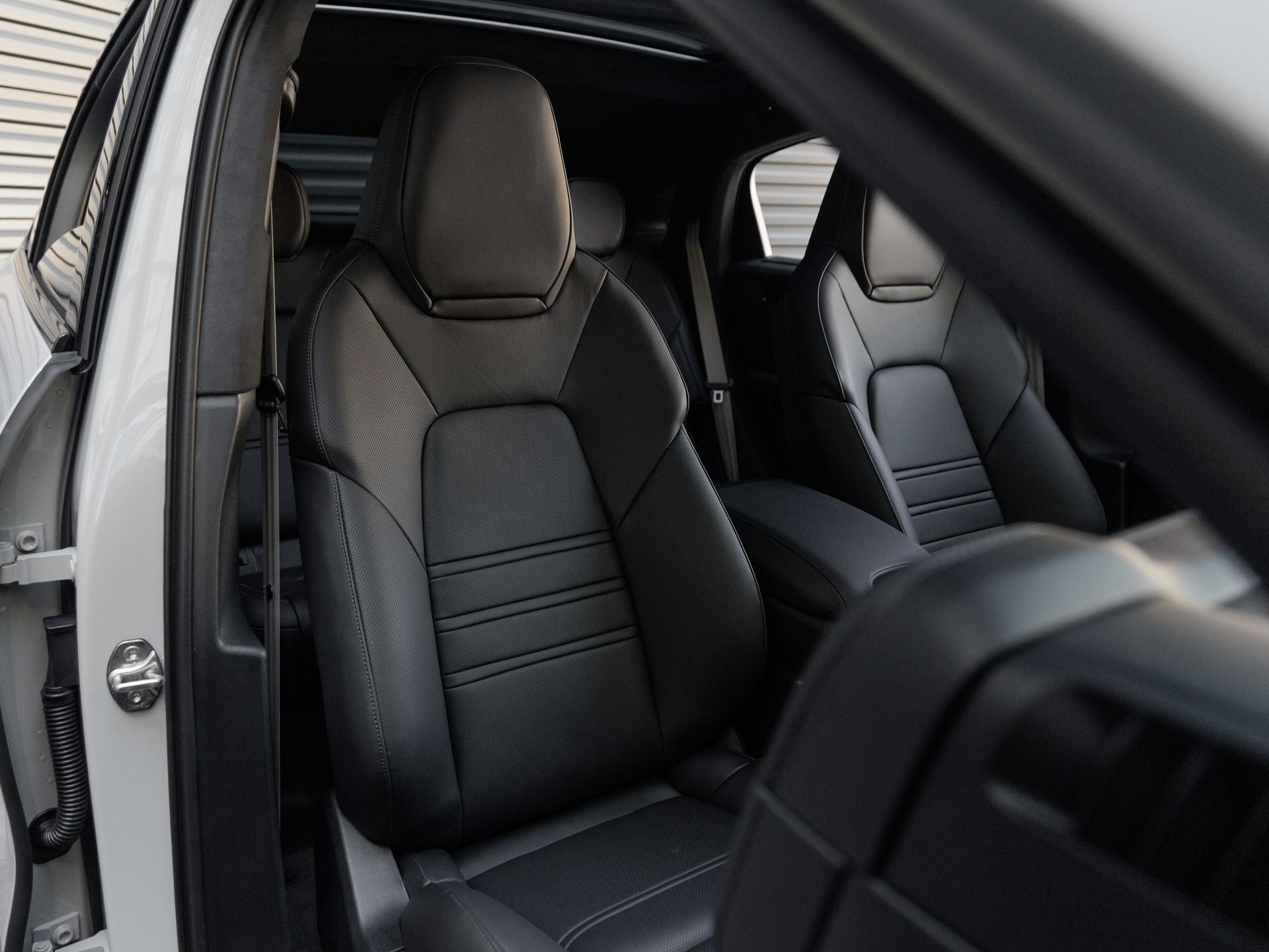 2026 Porsche Cayenne Cayenne GTS Coupe