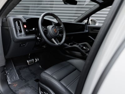 2026 Porsche Cayenne Cayenne GTS Coupe