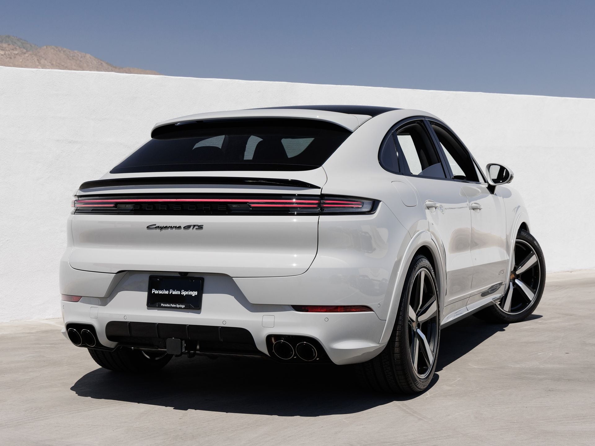 2026 Porsche Cayenne Cayenne GTS Coupe