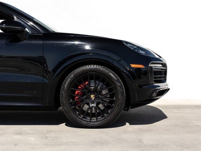 2022 Porsche Cayenne Cayenne GTS Coupe
