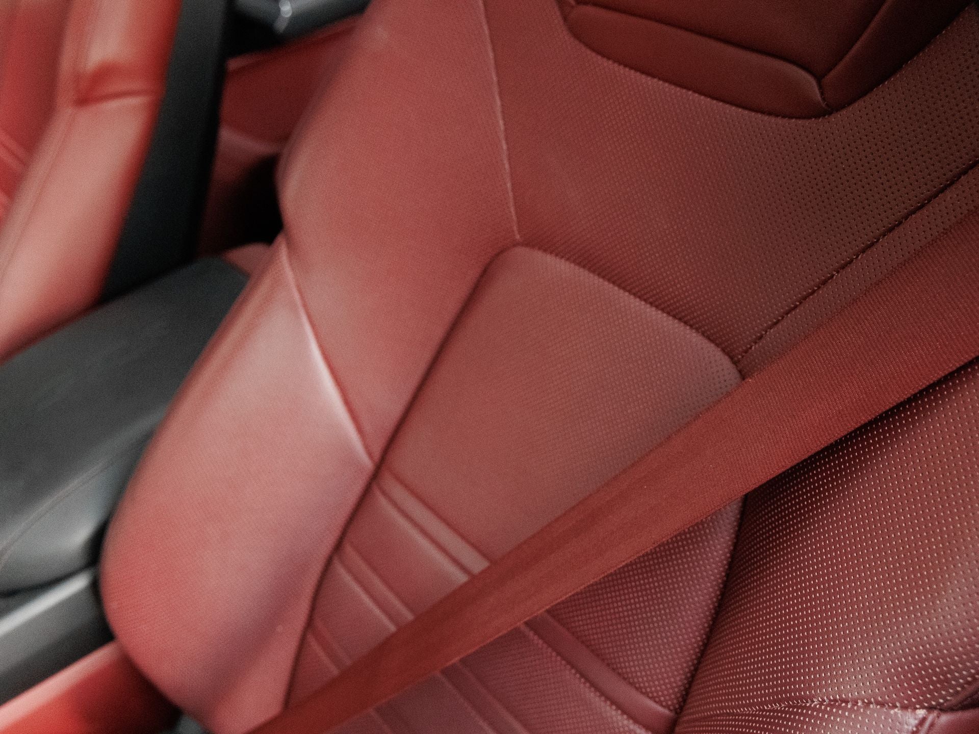 2022 Porsche Cayenne Cayenne GTS Coupe