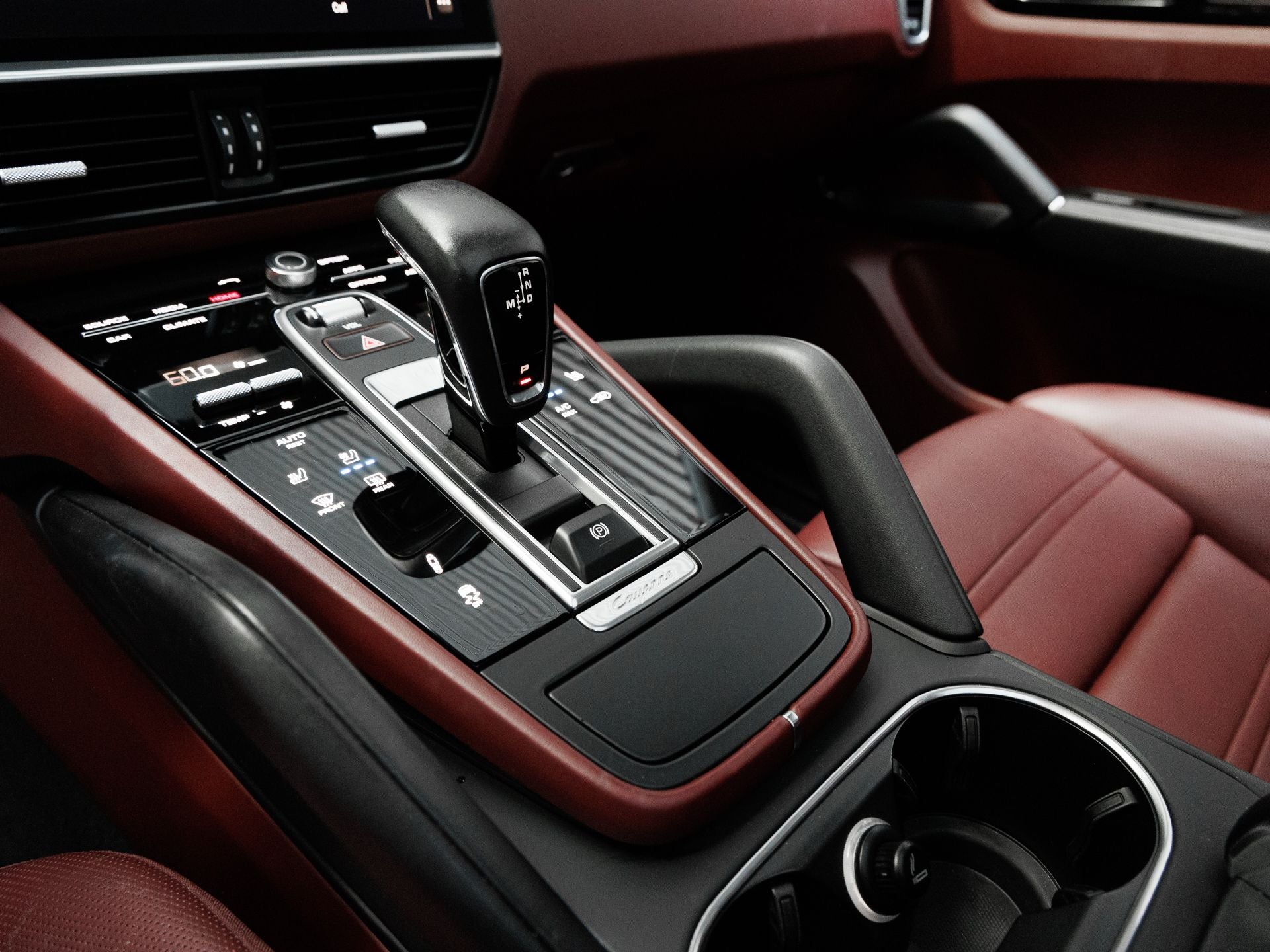 2022 Porsche Cayenne Cayenne GTS Coupe