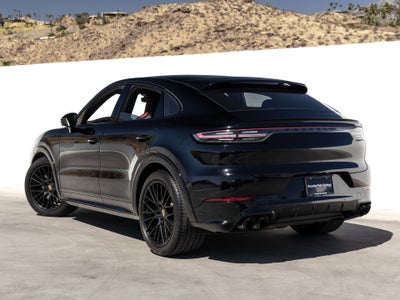 2022 Porsche Cayenne Cayenne GTS Coupe