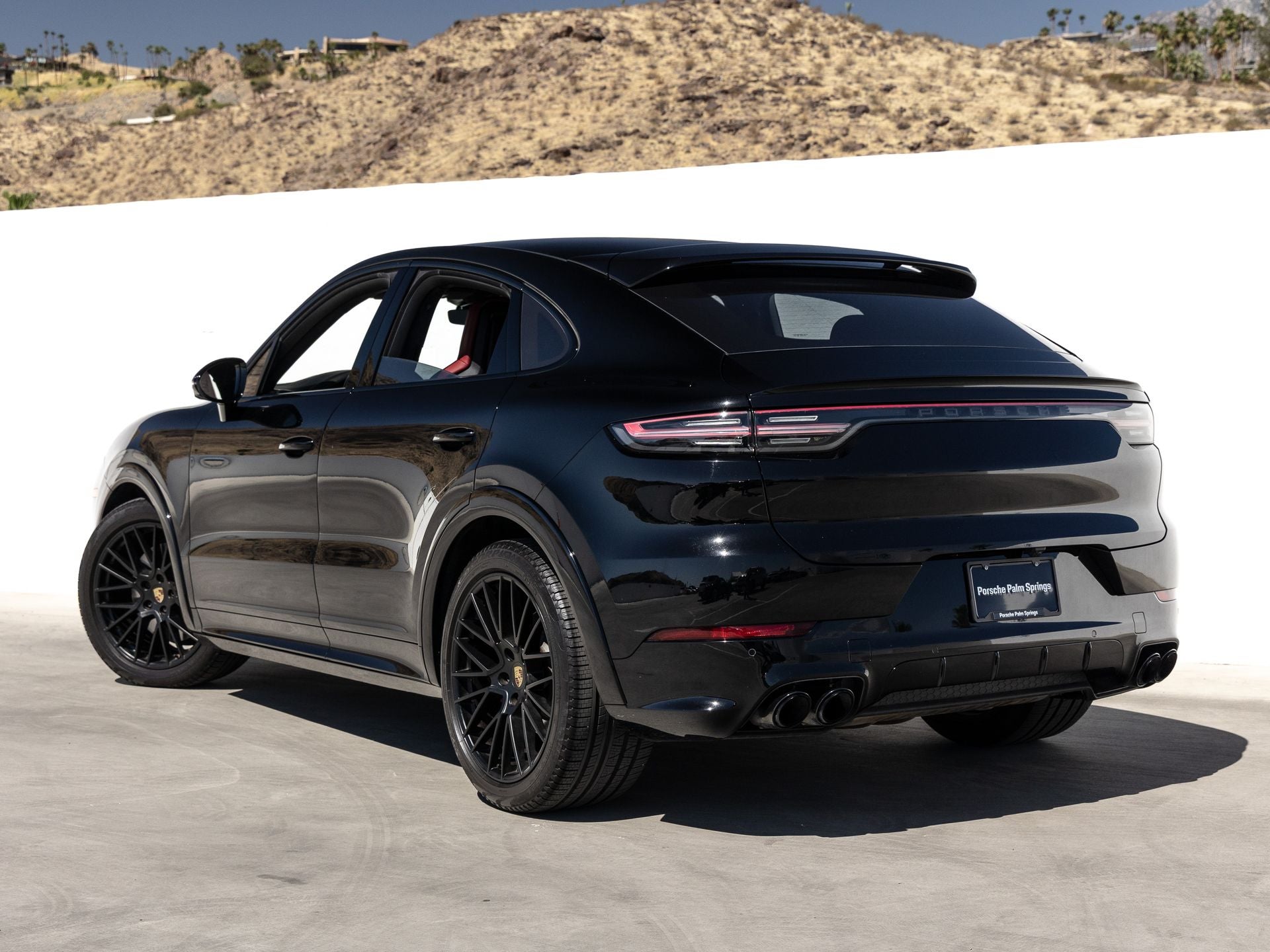 2022 Porsche Cayenne Cayenne GTS Coupe