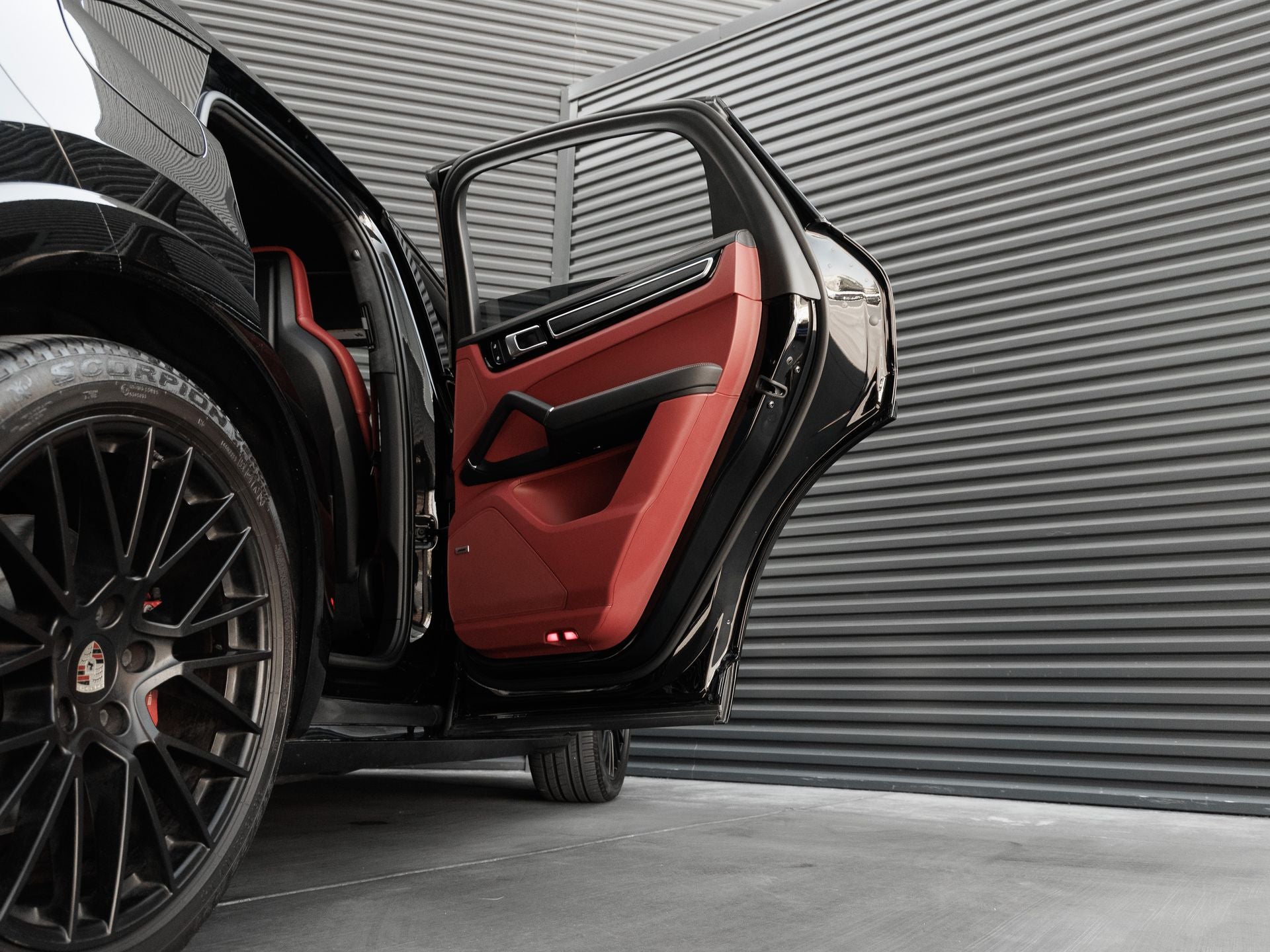 2022 Porsche Cayenne Cayenne GTS Coupe