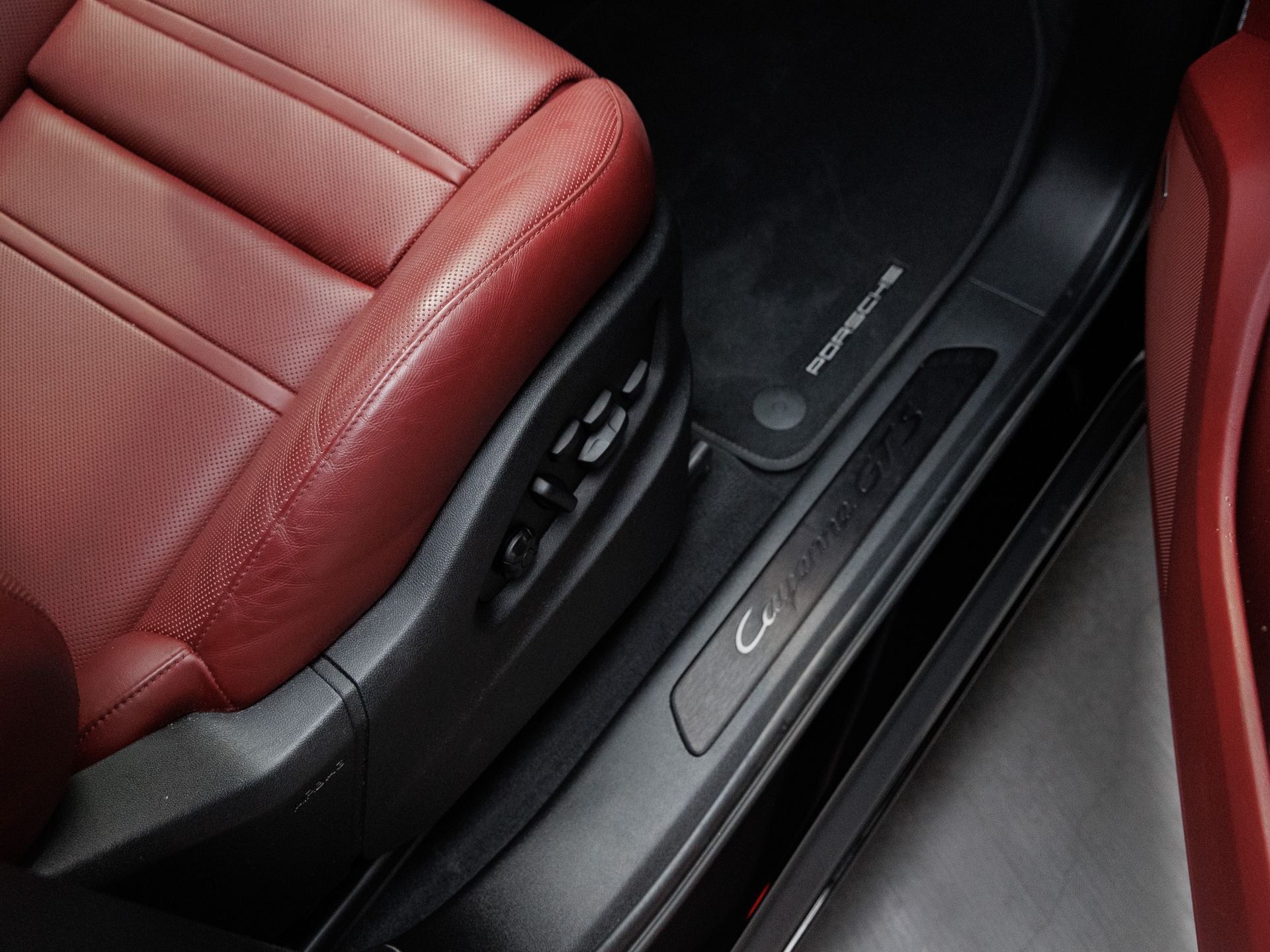 2022 Porsche Cayenne Cayenne GTS Coupe