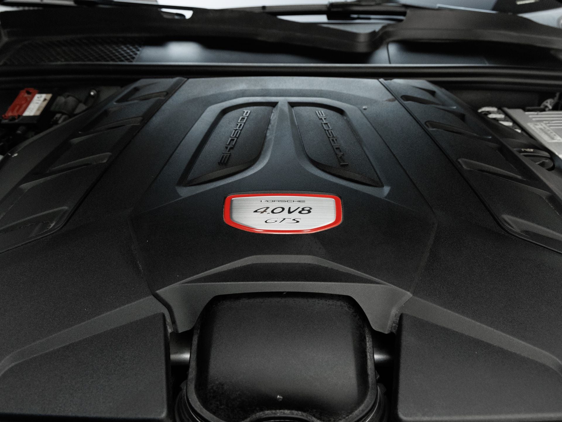 2022 Porsche Cayenne Cayenne GTS Coupe