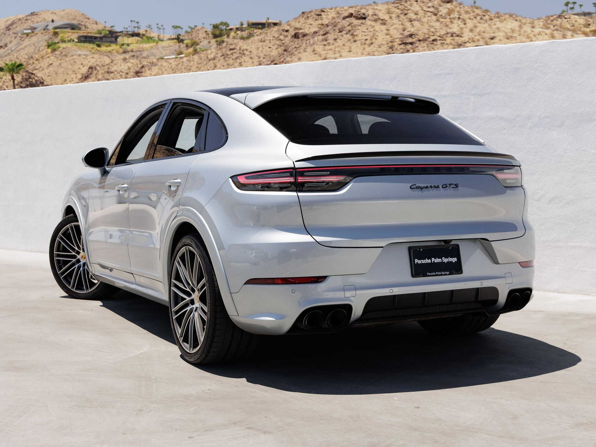 2021 Porsche Cayenne Cayenne GTS Coupe
