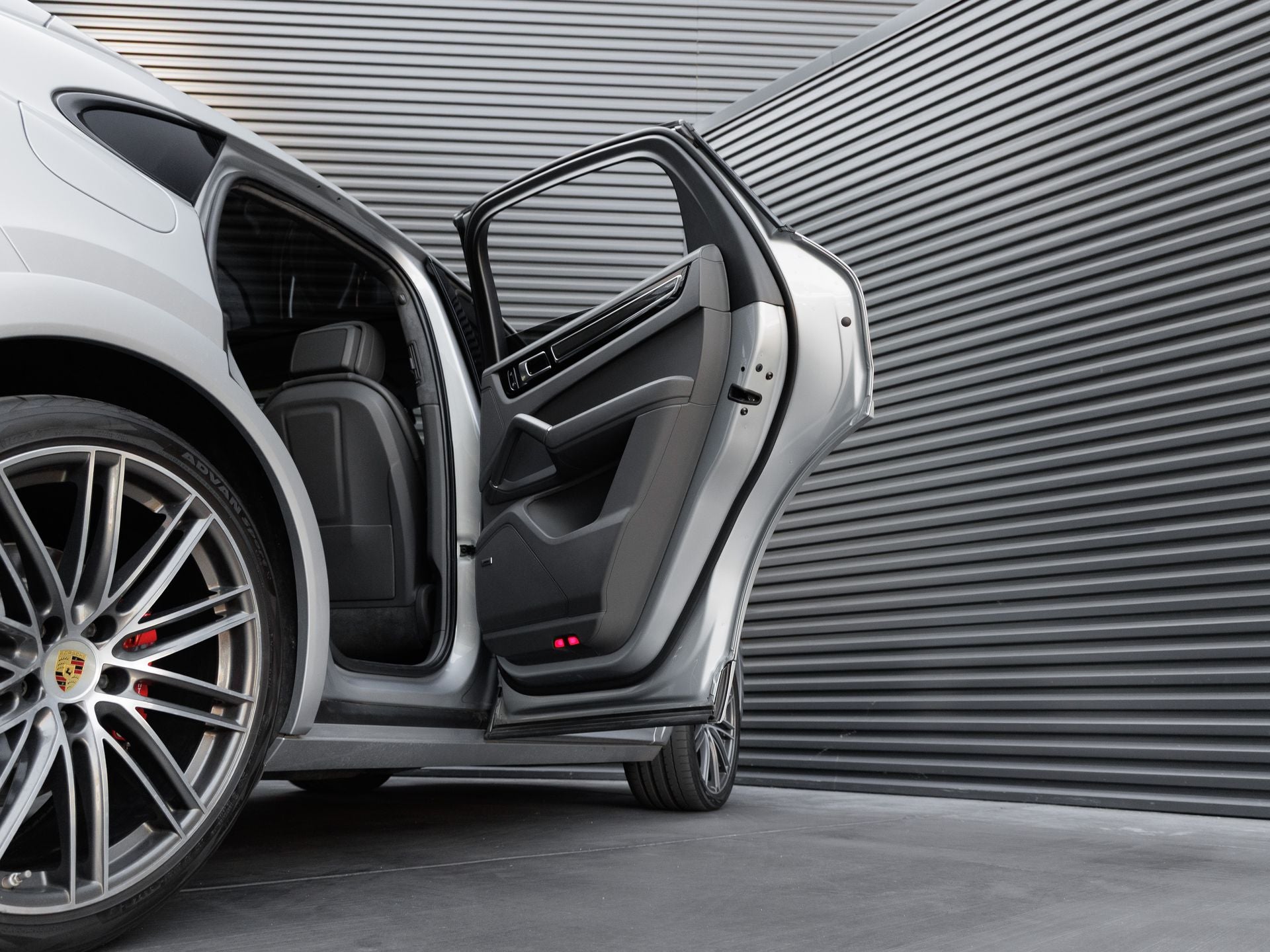 2021 Porsche Cayenne Cayenne GTS Coupe