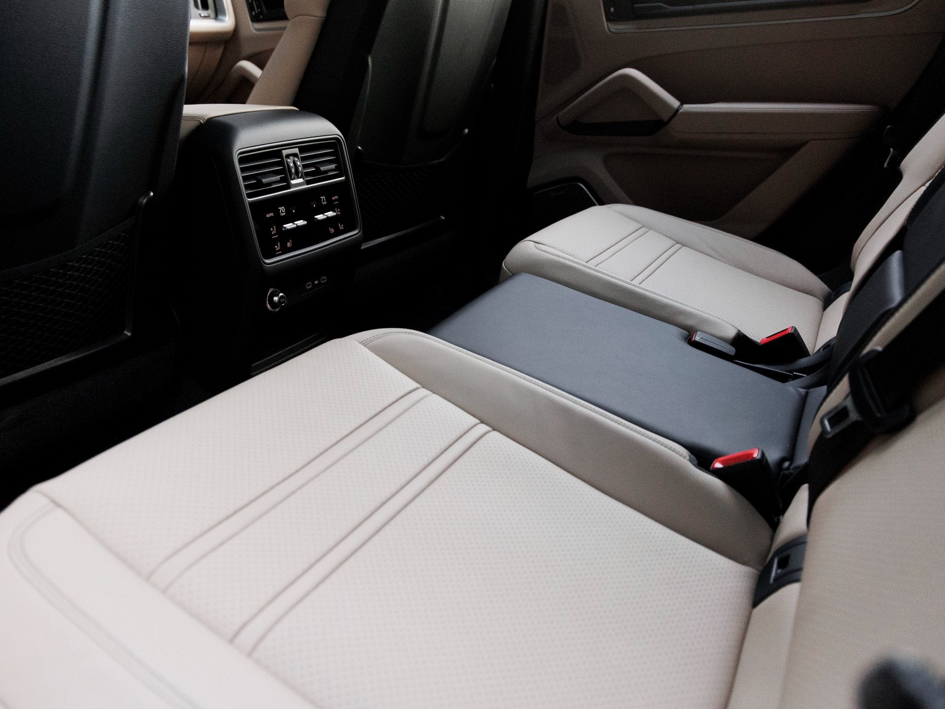 2026 Porsche Cayenne Cayenne GTS Coupe