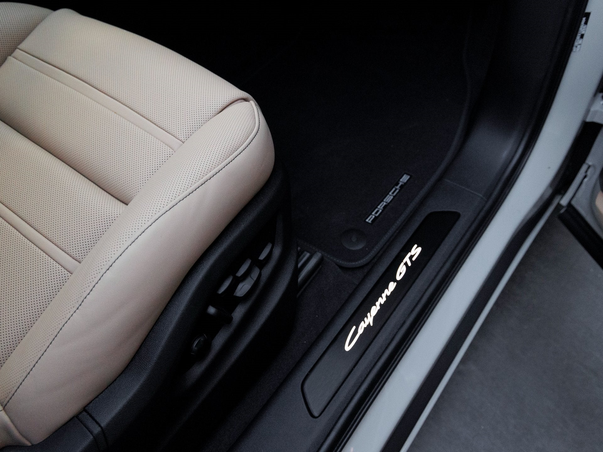 2026 Porsche Cayenne Cayenne GTS Coupe