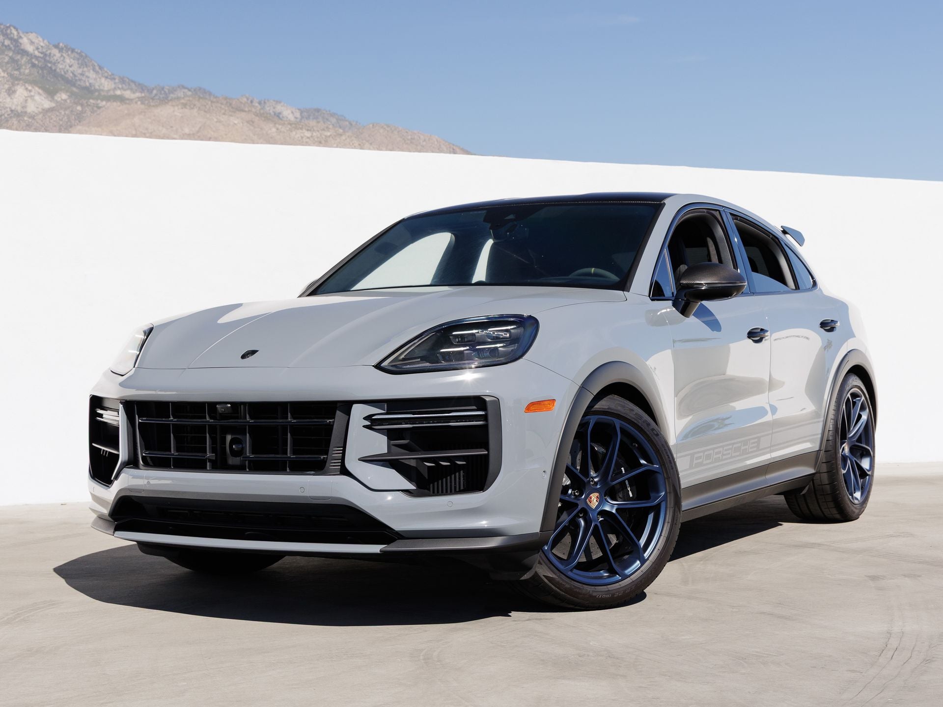 2025 Porsche Cayenne Cayenne Turbo GT