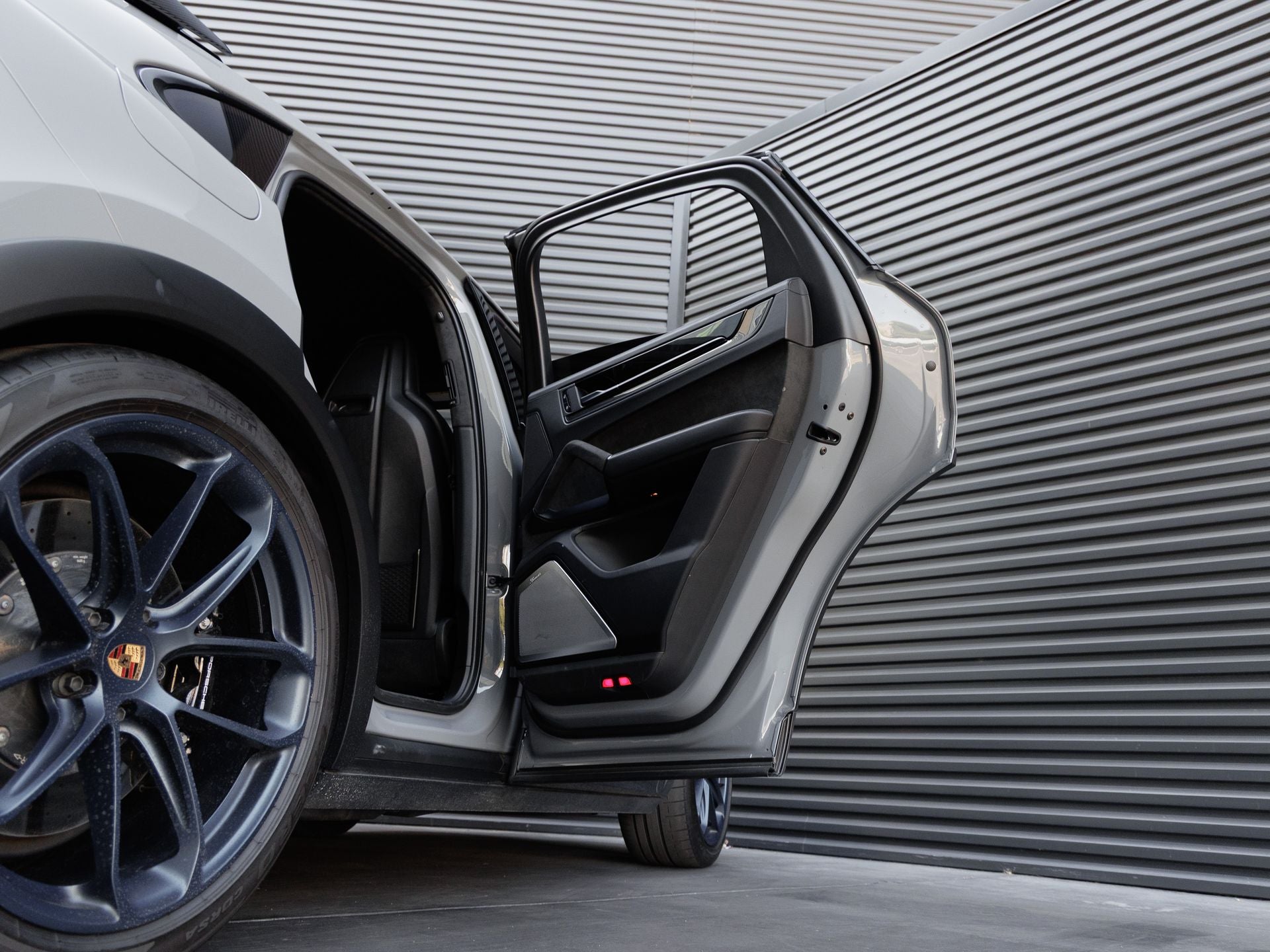 2025 Porsche Cayenne Cayenne Turbo GT