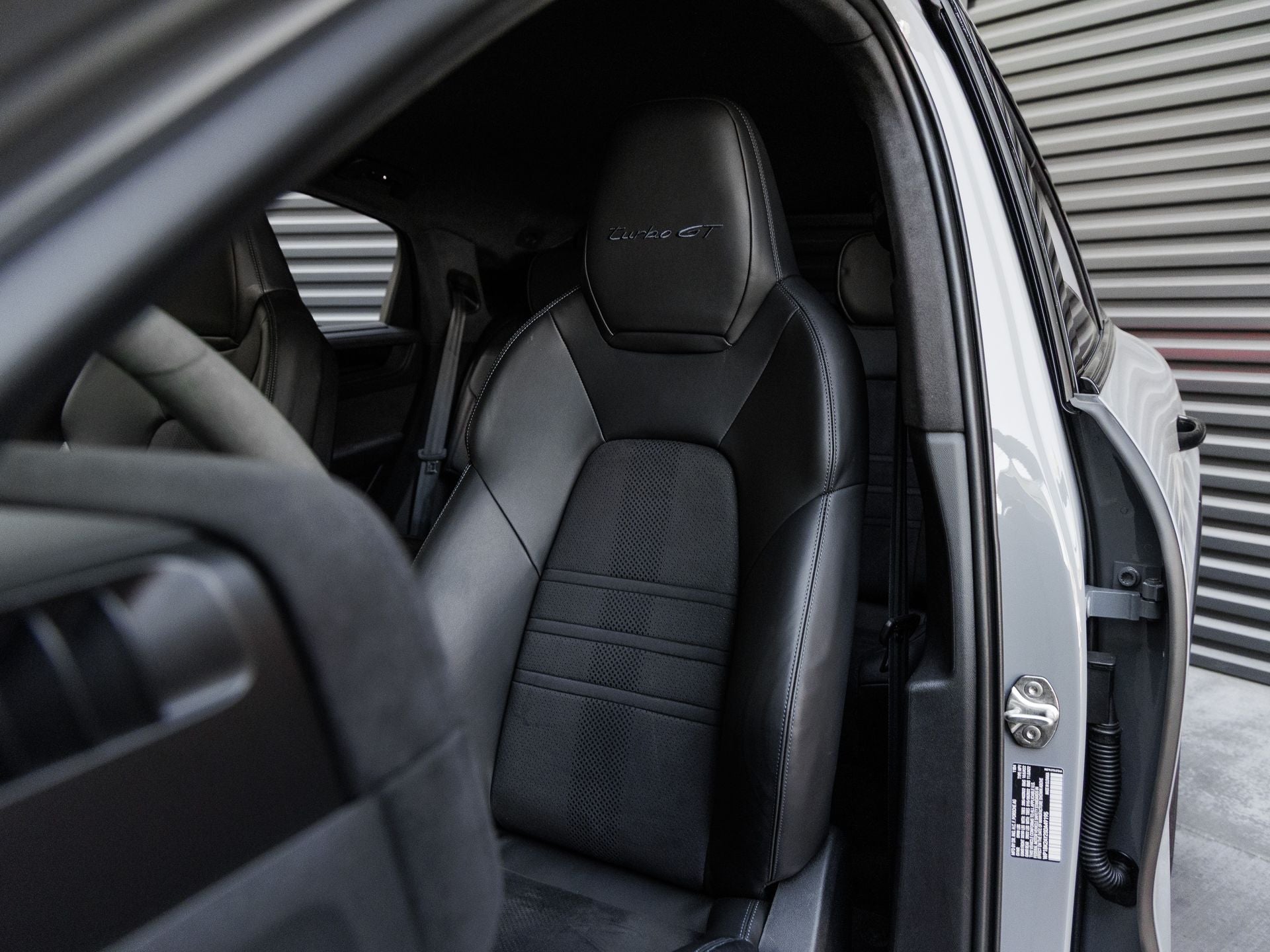 2025 Porsche Cayenne Cayenne Turbo GT