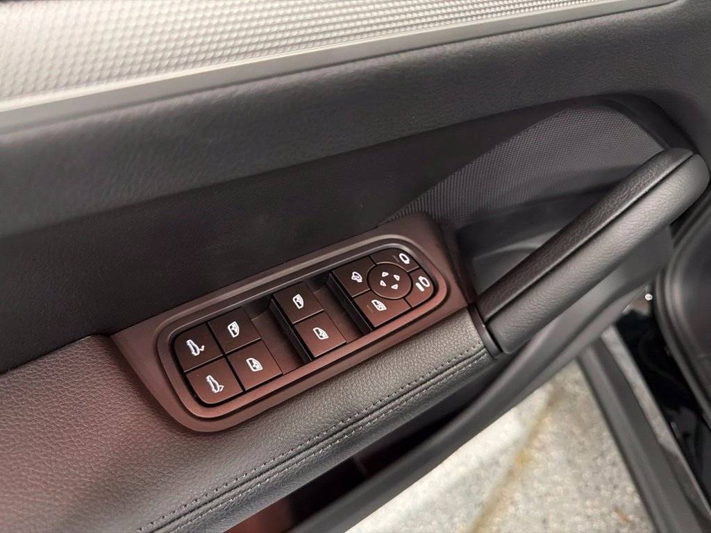 2026 Porsche Cayenne Cayenne S Coupe