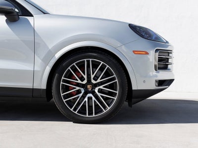 2025 Porsche Cayenne S Coupe