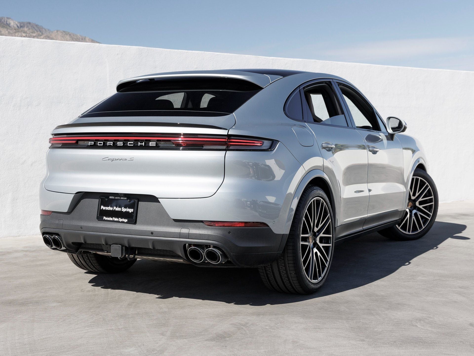 2025 Porsche Cayenne S Coupe