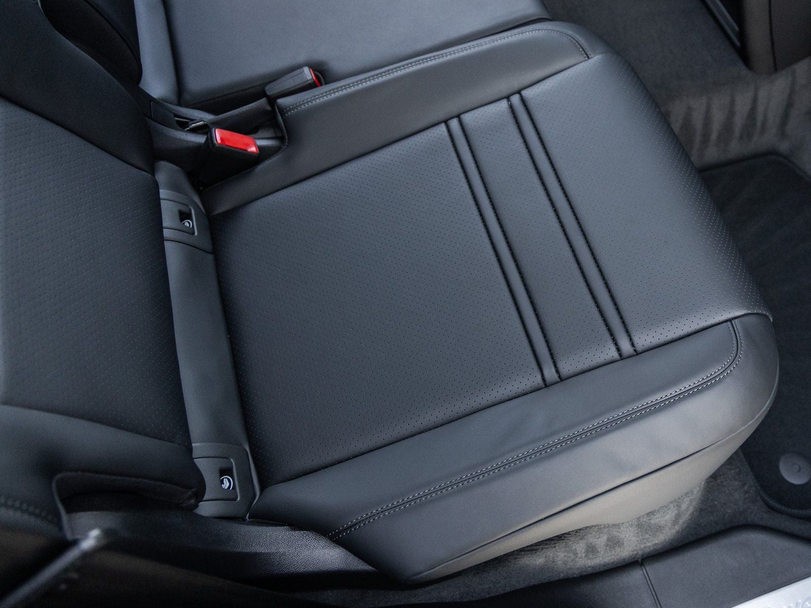 2026 Porsche Cayenne Cayenne S Coupe