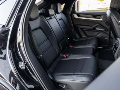 2026 Porsche Cayenne Cayenne S Coupe