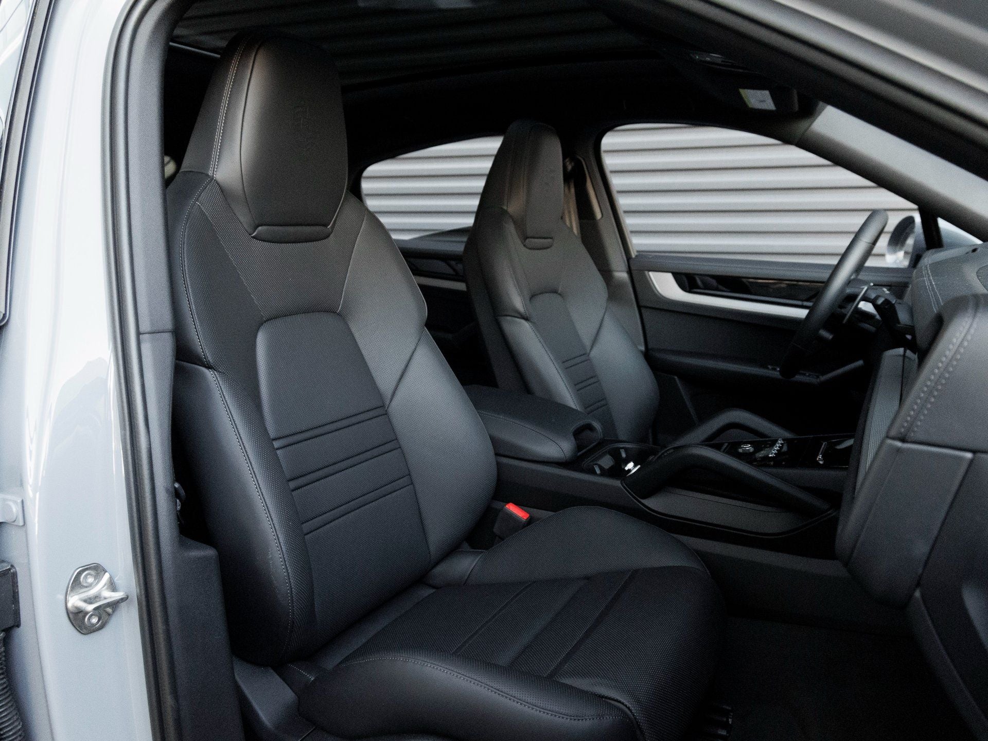 2025 Porsche Cayenne Cayenne S Coupe