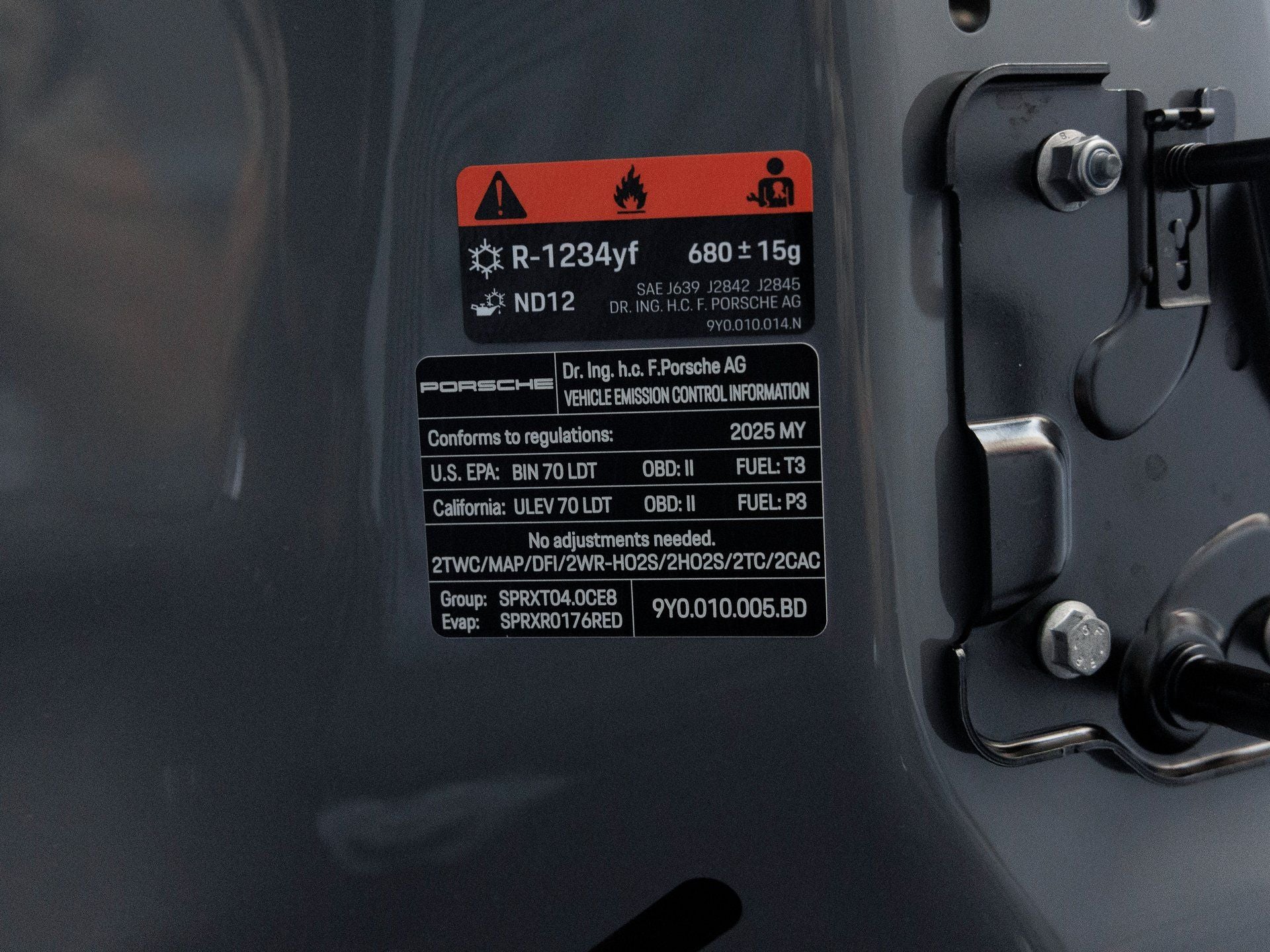 2025 Porsche Cayenne Cayenne S Coupe