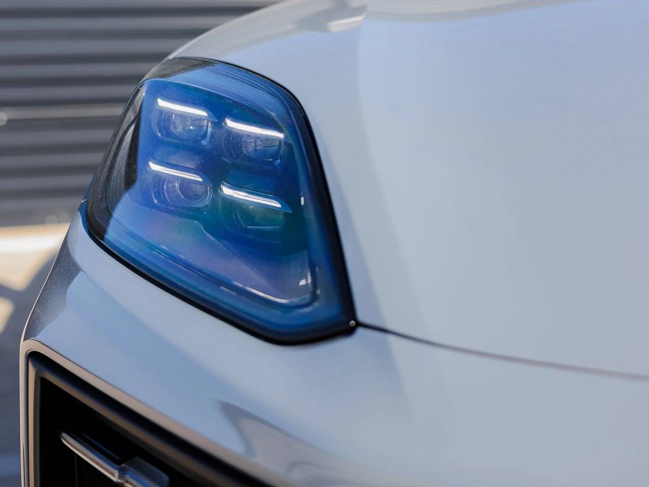 2025 Porsche Cayenne Cayenne S Coupe